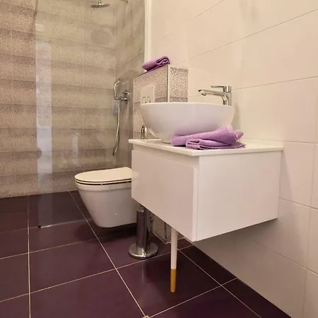 Apartment Small Escape